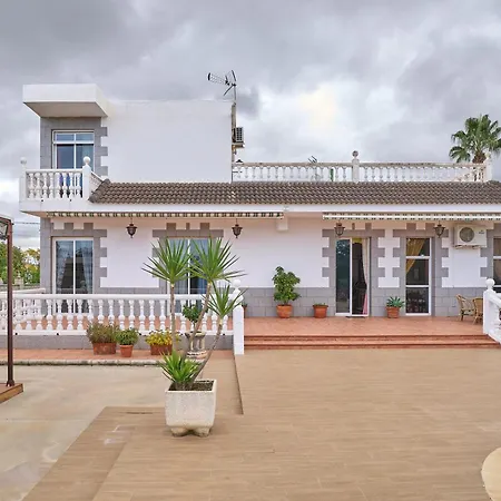Villa Santa Ana En